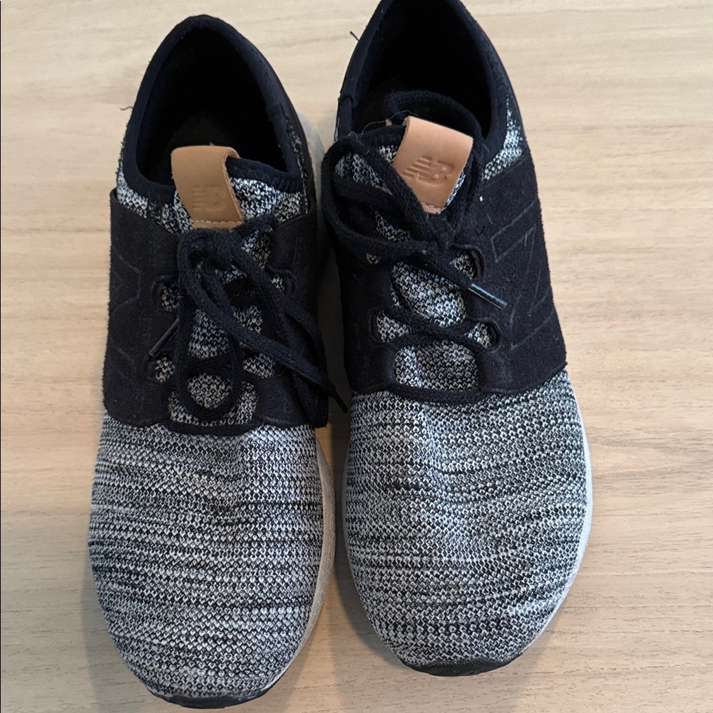 New Balance Fresh Foam Cruz Knit Sneakers
Men’s size 11